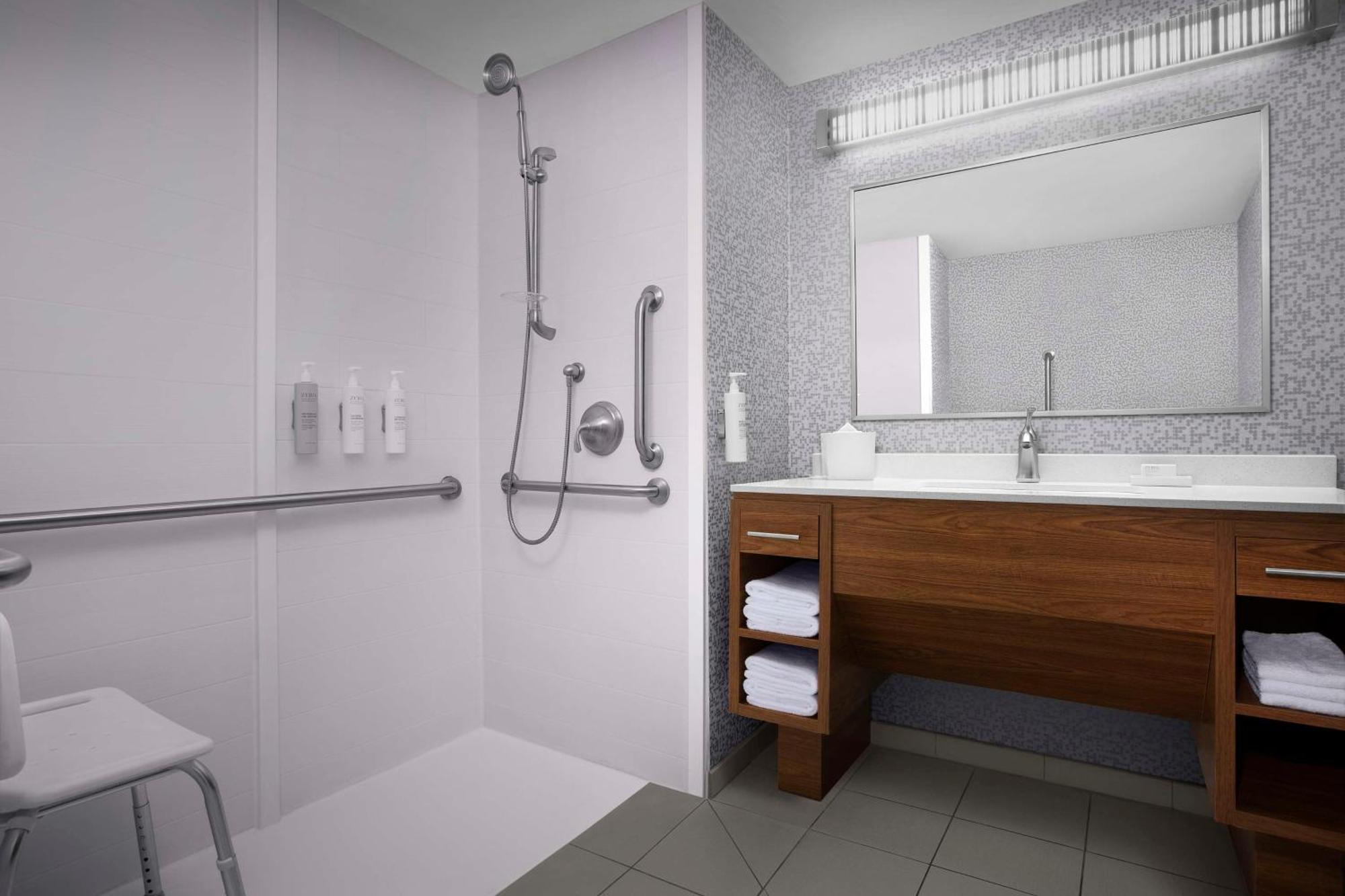 Home2 Suites By Hilton Eugene Downtown University Area מראה חיצוני תמונה