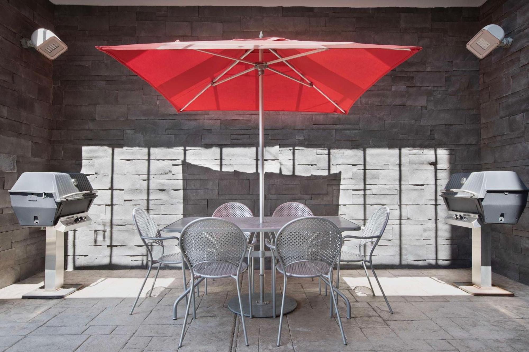 Home2 Suites By Hilton Eugene Downtown University Area מראה חיצוני תמונה